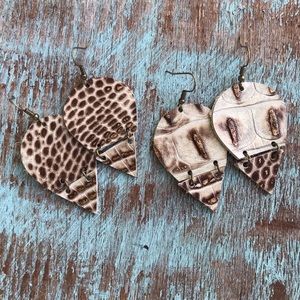 Leather earrings